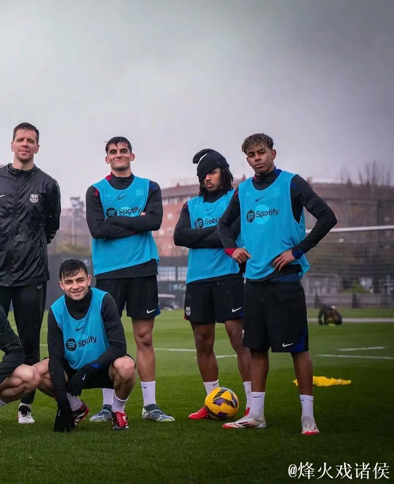 巴萨欲为孔德寻找替补，与多特后卫瑞尔森展开初步接触