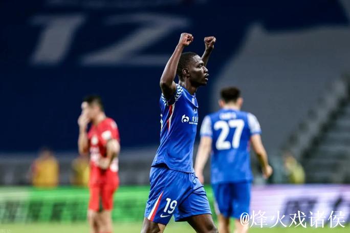 上海申花2-0击败首尔FC，阿苏埃与路易斯建功斩获亚冠首胜