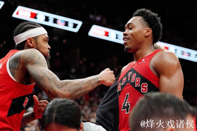 英格拉姆砍下30+7,西亚卡姆贡献26+10,猛龙击破步行者三连胜 英格拉姆砍下30+7,西亚卡姆贡献26+10,猛龙击破步行者三连胜